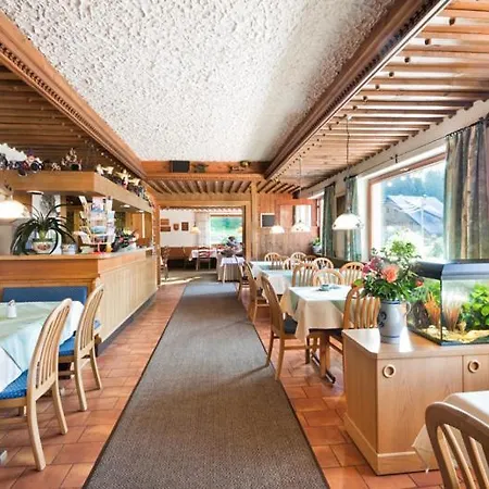 Burtschahof Hotel 3*