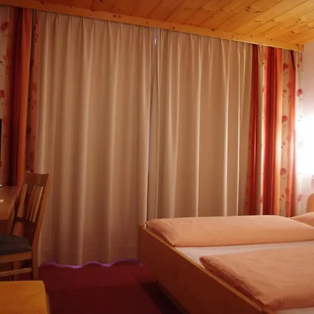 Burtschahof Hotel 3*