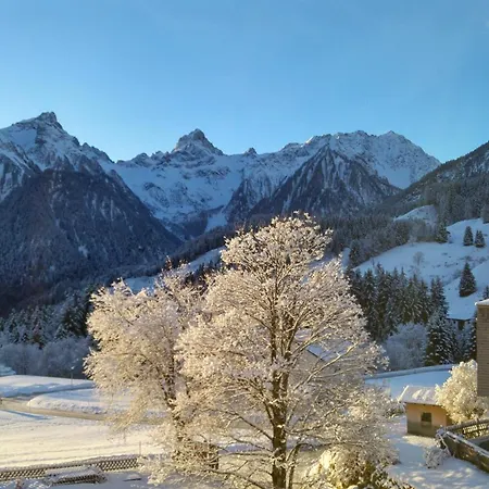 Burtschahof Hotel 3*