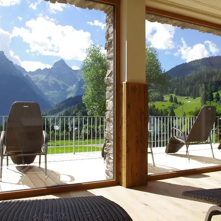 Hotel Burtschahof Bürserberg