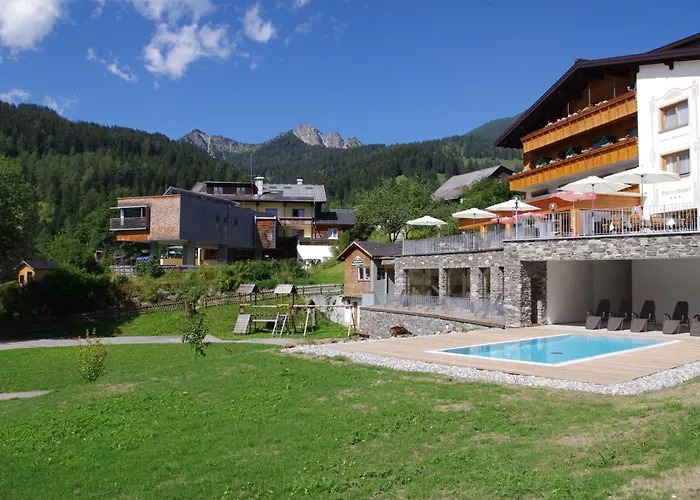 Hotel Burtschahof 3*